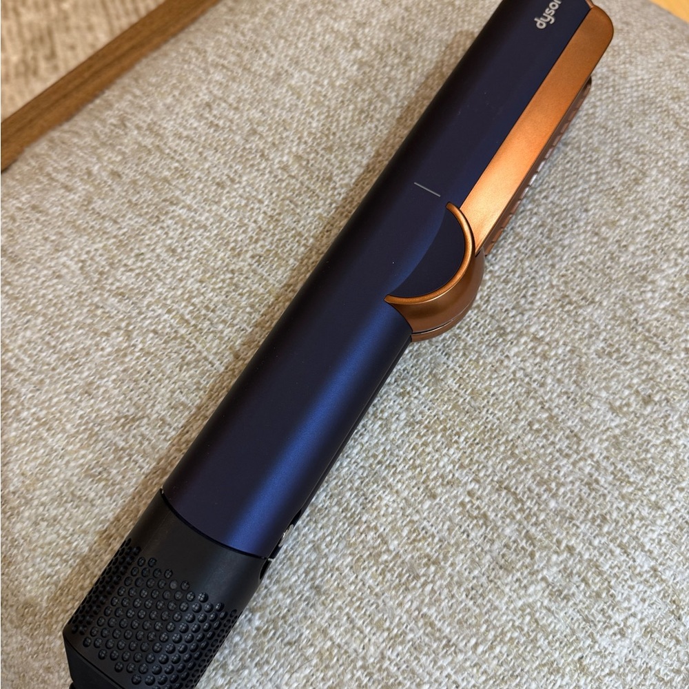 Dyson Hair Styling Tool - Blue and Copper